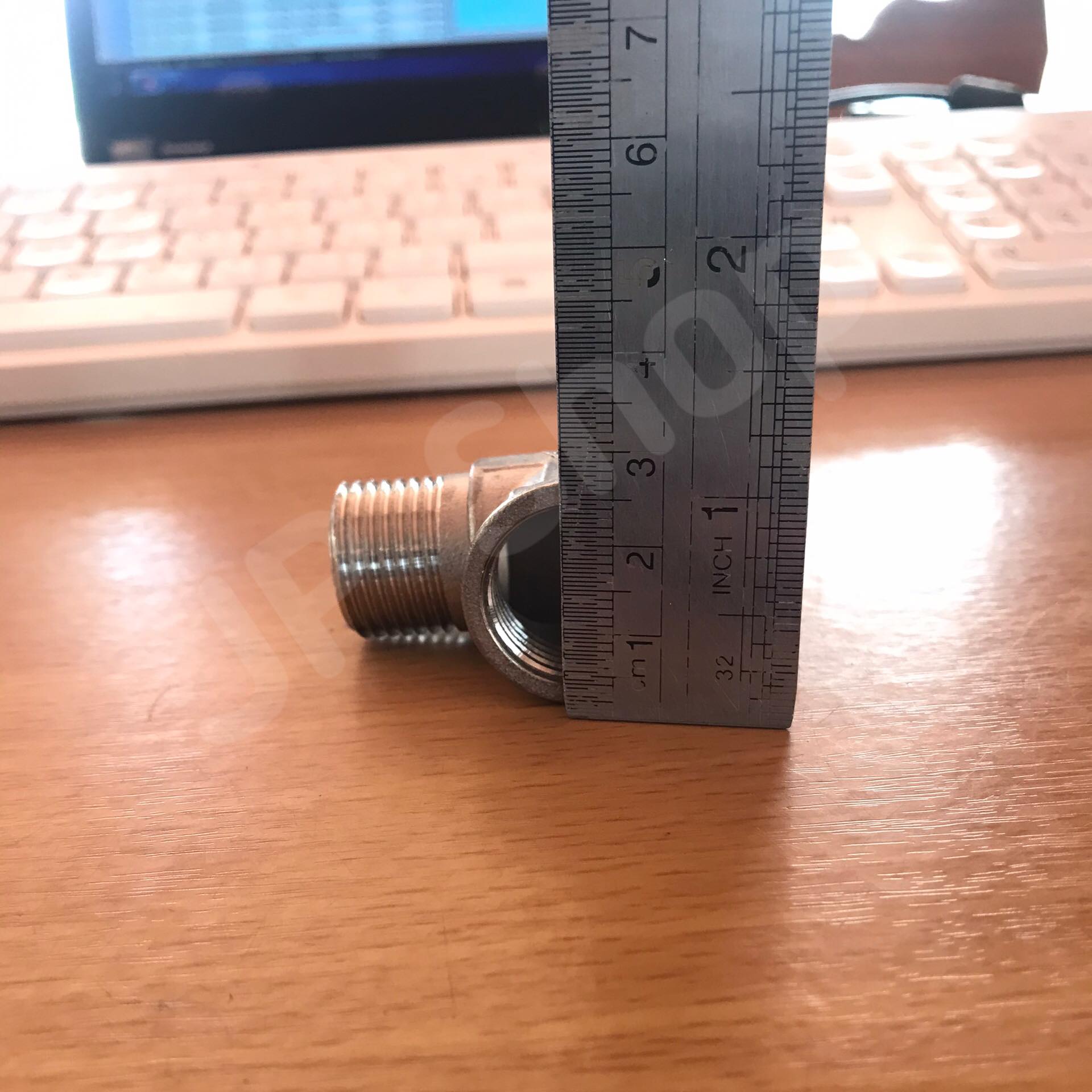 ข้อต่อสามทางสแตนเลส304 เกลียวนอก1 เกลียวใน02 ขนาด 4 หุน #3954