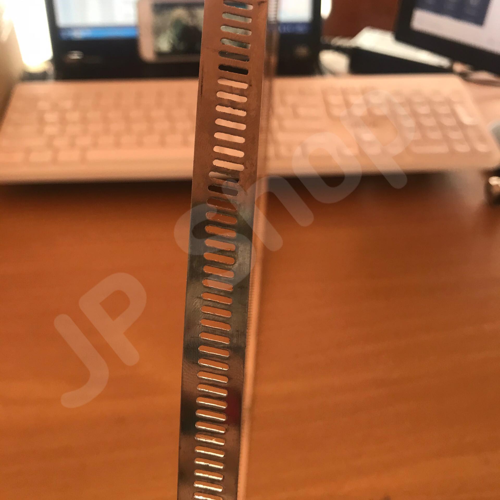 ปลอกรัดเส้นผ่านศูนย์กลาง400 (12 มม.) แคลมป์รัดท่อสแตนเลส 304 #00400