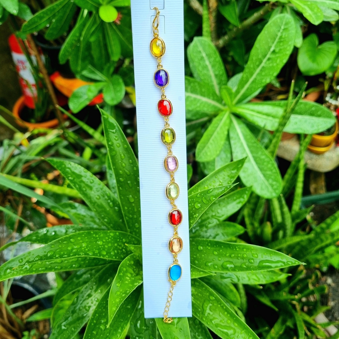 สร้อยข้อมือมณีใต้น้ำ หรือ เพชรพญานาค หลากสี ส่วมใส่เพื่อเสริมดวงเสริมบารมี ไม่ลอกไม่ดำ