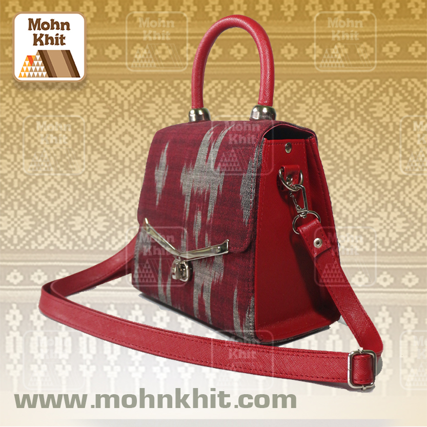 กระเป๋าผ้าทอมัดหมี่สีหมากสุก กระเป๋าถือ กระเป๋าหิ้ว 11x27x16 Cm//Khit Bag, Tote Bag, Tote Bag