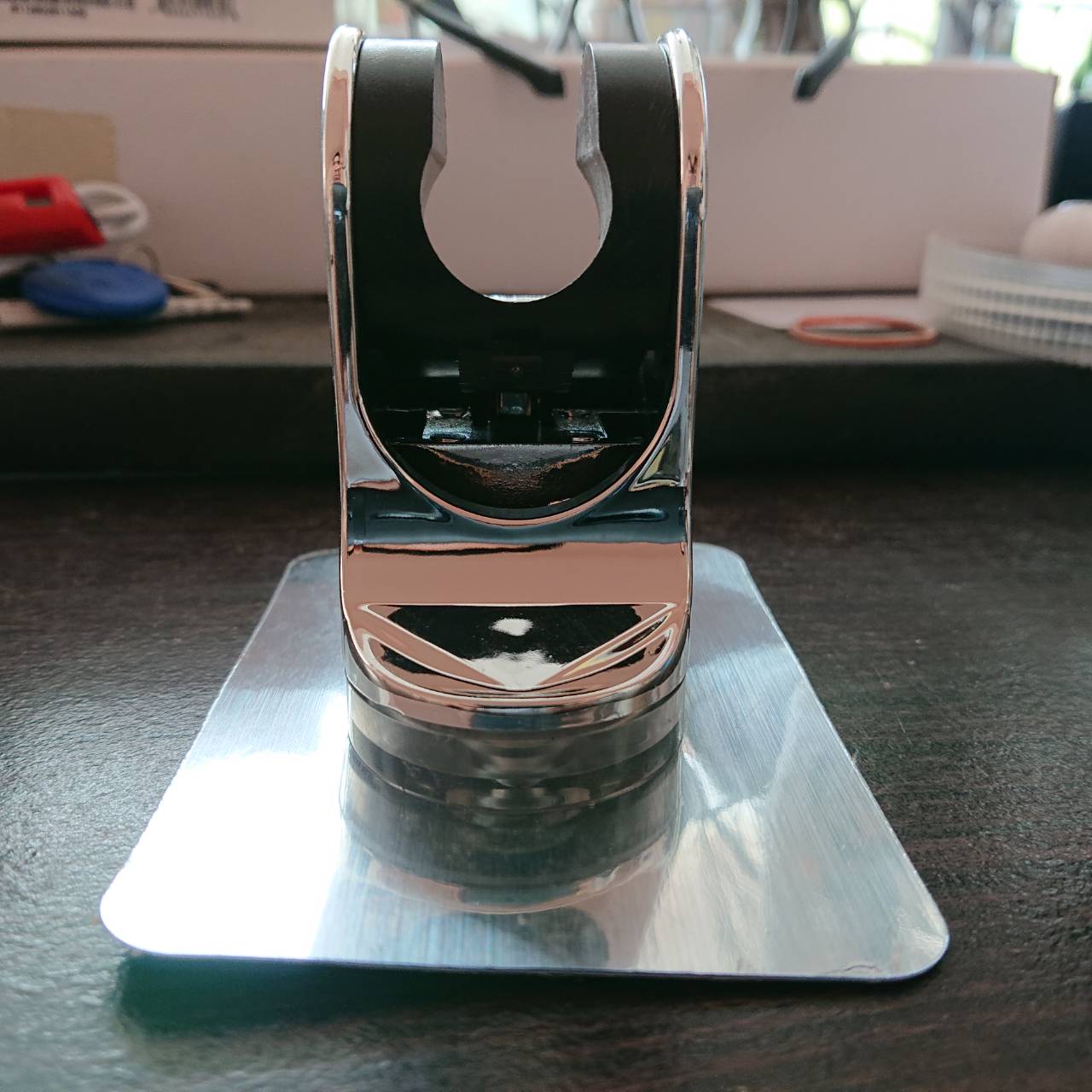 ที่ยึดหัวฝักบัว ห้องอาบน้ำ ตัวยึดติดผนัง แท่นยึดฝักบัว ฝักชำระABS ไม่ต้องเจาะ#83000