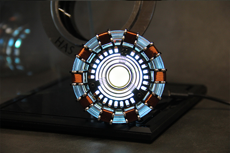 Arc Reactor 1/1 Iron Man "Proof That Tony Stark Has a Heart"