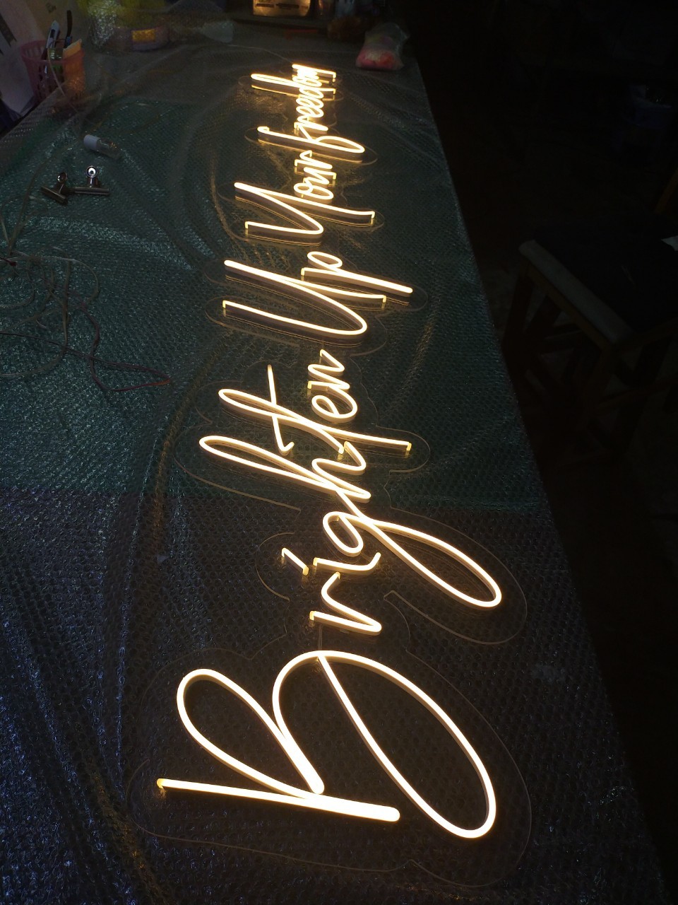 ป้ายไฟนีออน