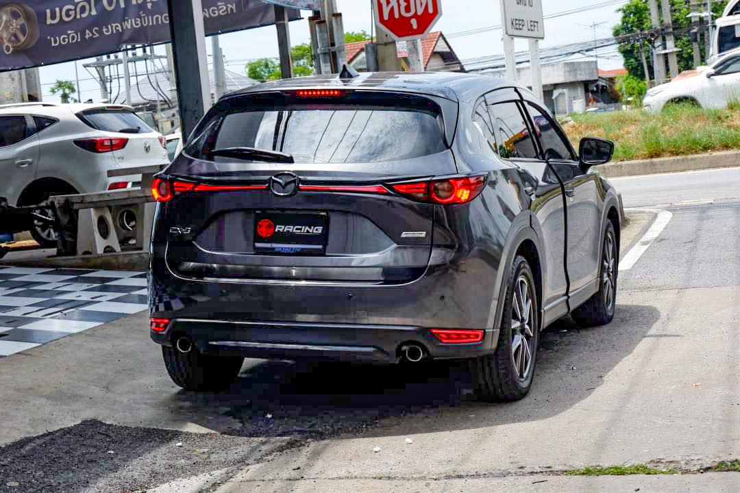 ไฟคาดฝาท้าย 2 ชิ้น CX-5 2018-2021