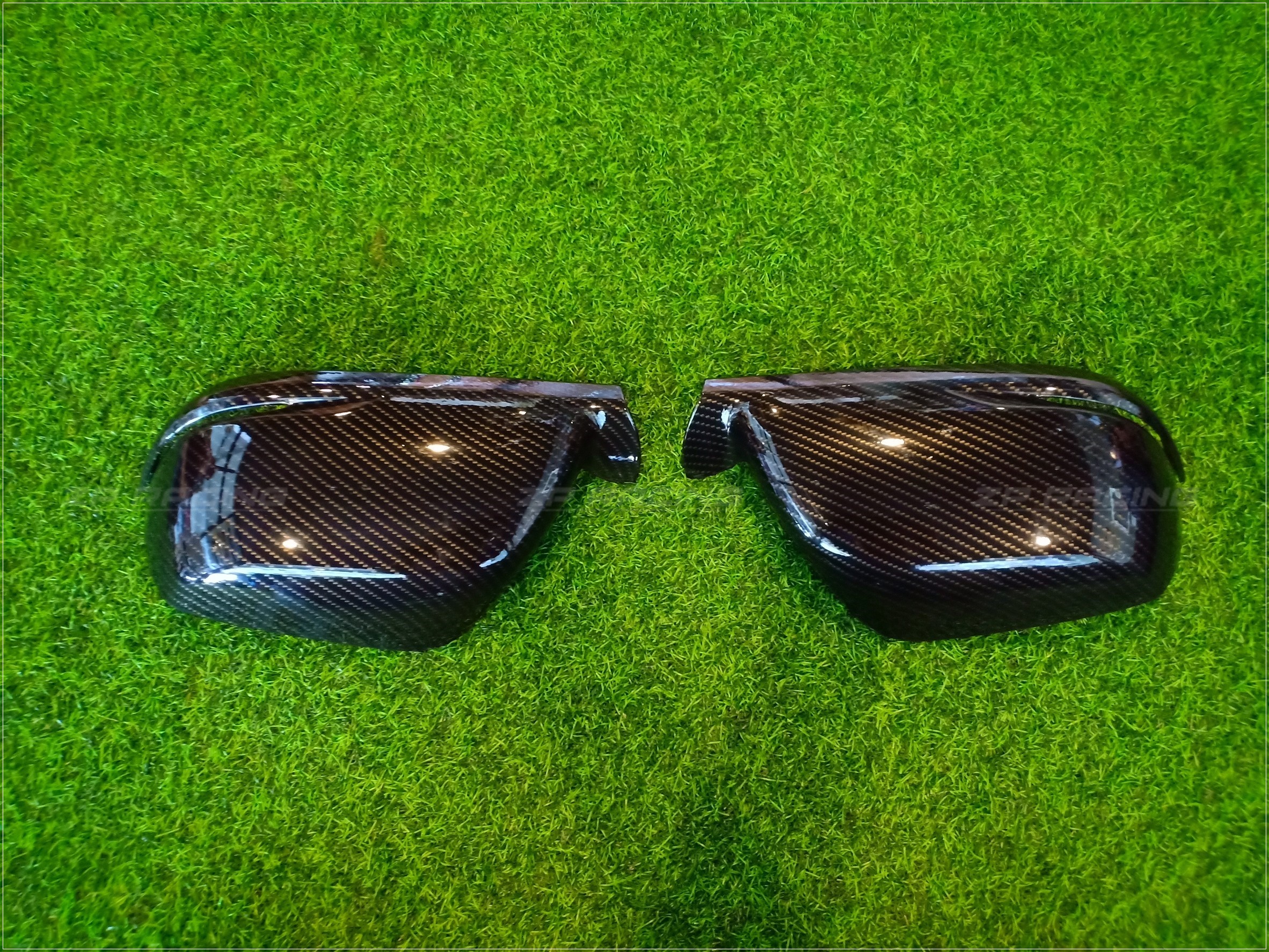 ครอบกระจกมองข้าง Carbon CR-V