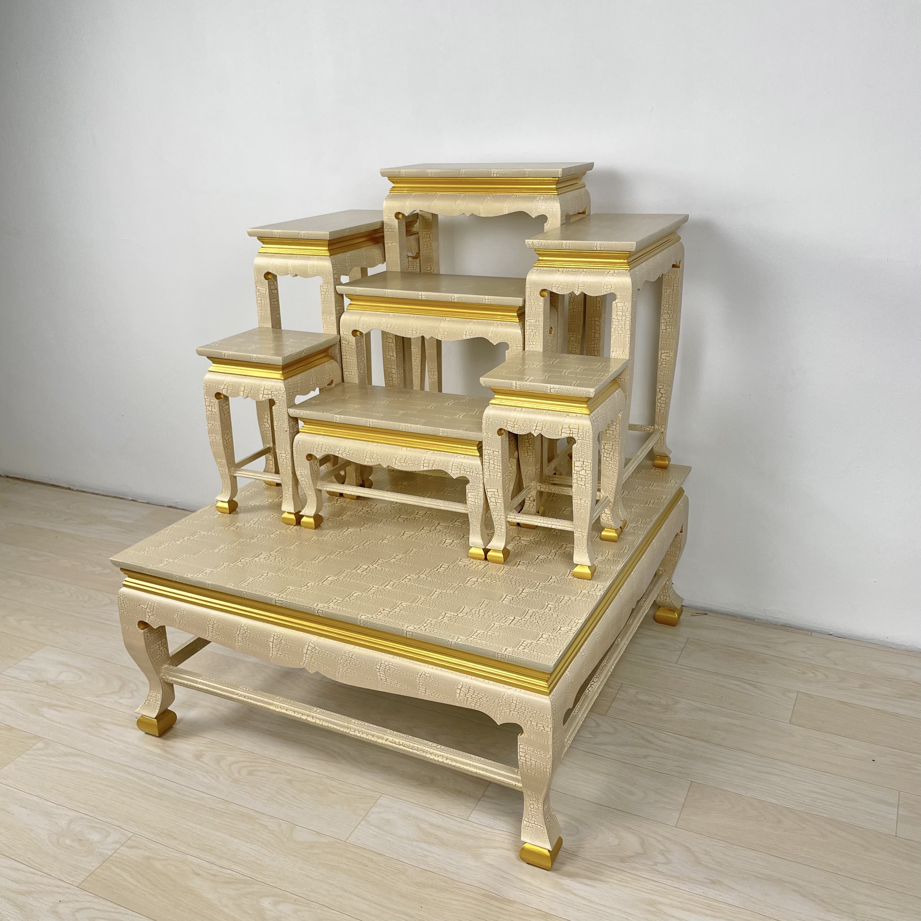 โต๊ะหมู่ 7 หน้า 8 ลายน้ำทอง