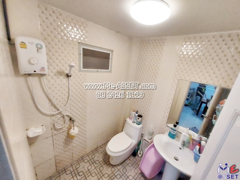 ขายทาวน์โฮม ถนนเมน ต้นโครงการ ย่าน วัดเพลินเพชร ไร่ขิง กระทุ่มล้ม เพชรเกษม พุทธมณฑลสาย 5 : ม.แกรนด์วิลเลจ 2 : 2 ชั้น 27.6 ตร.วา