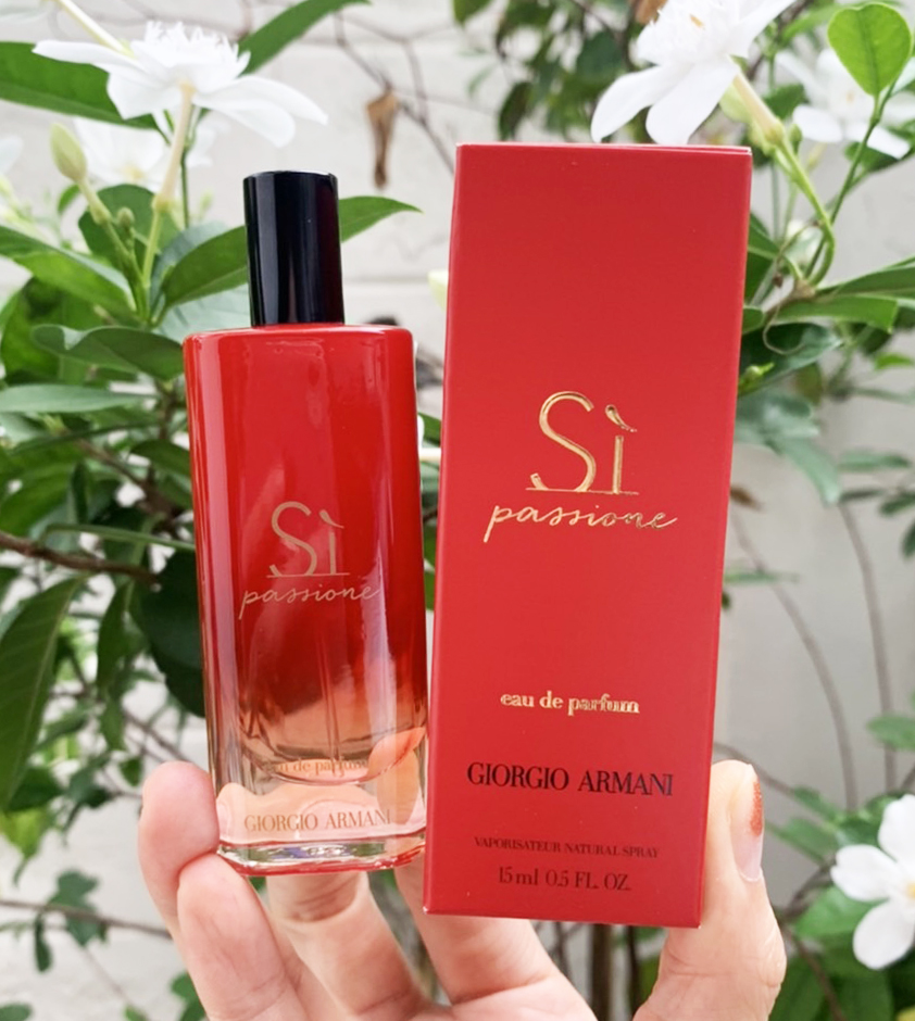 น้ำหอม Giorgio Armani Si Passione Eau De Parfum 15ml. ของแท้ 100% (1กล่อง)