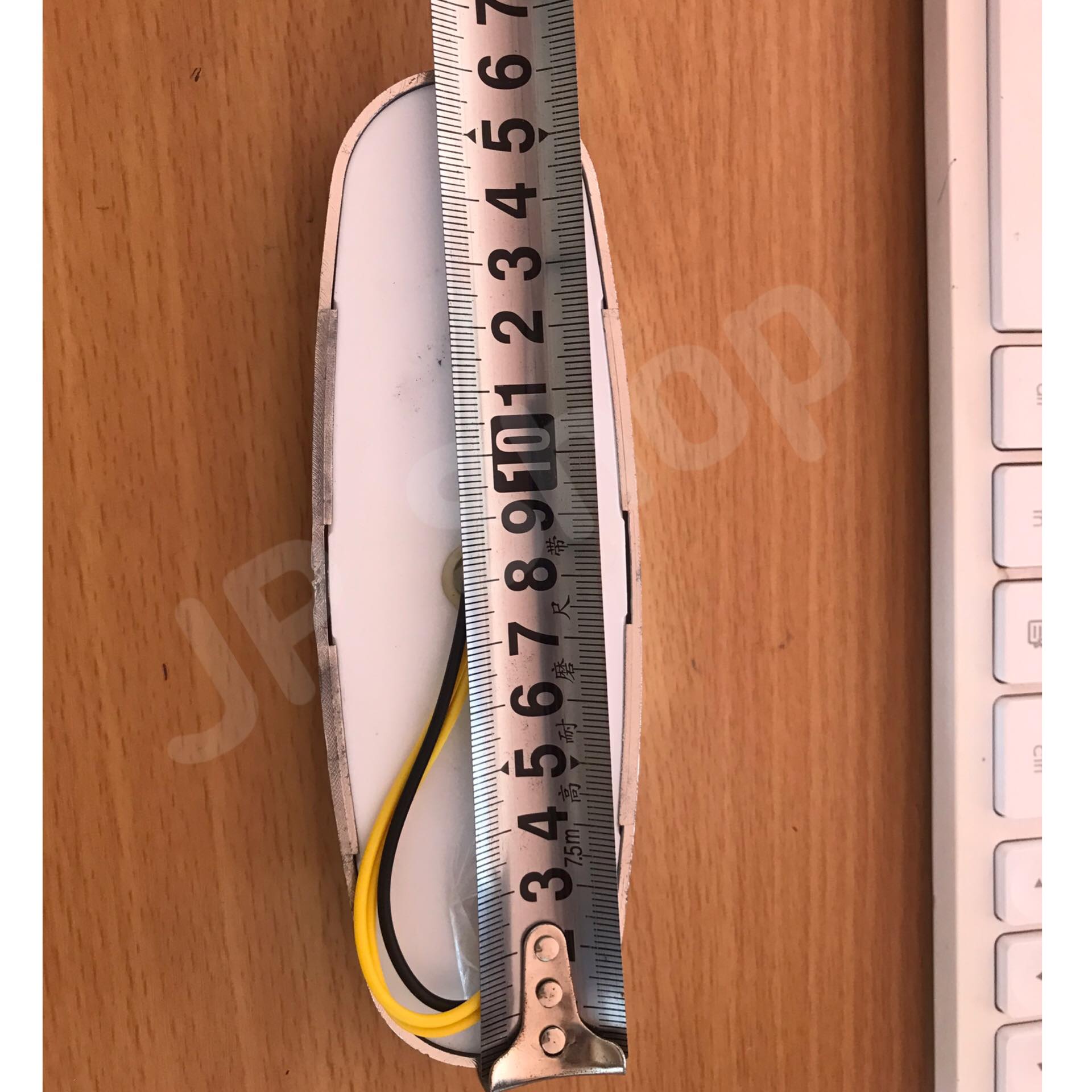 ไฟ 16 LED 12V-24V สีเหลือง #04100