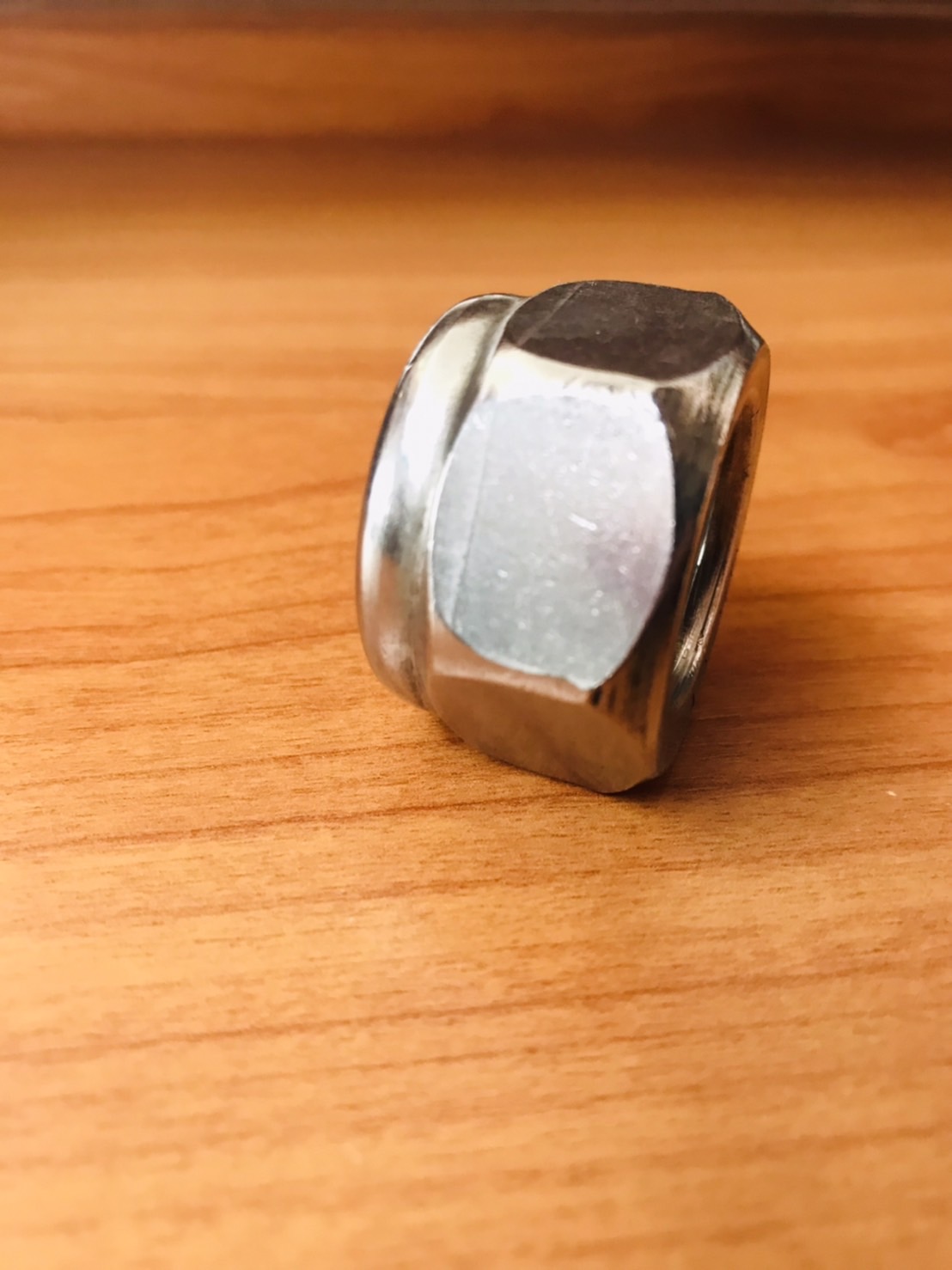 หัวน็อตล็อค หัวน็อตกันคลาย ขนาด M22 รุ่น #2210