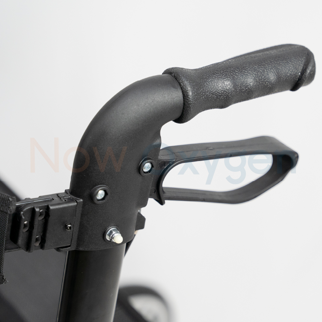 รุ่นใหม่ Moka Grey Rollator แบรนด์ Drive Medical (Debilbiss) วอล์คเกอร์ 4 ล้อ อุปกรณ์ช่วยพยุงเดิน อุปกรณ์ฝึกเดิน รับประกัน 2 ปี