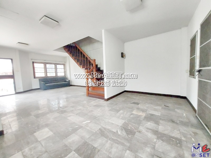 ขายทาวน์เฮ้าส์ หลังมุม ถนนเมน ย่าน วัดกู้ บ้านใหม่ บางพูด ติวานนท์ ปากเกร็ด : ม.เปี่ยมสุข : 2 ชั้น 21.8 ตร.วา