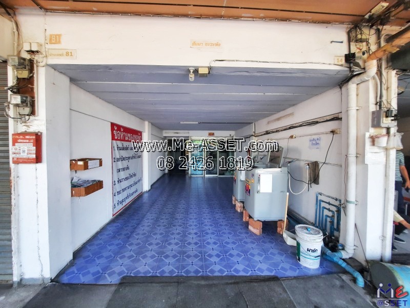 ขายอาคารพาณิชย์ พร้อมกิจการหอพัก 135 ห้อง ย่าน ซอยใจเอื้อ บางขะแยง อำเภอเมืองปทุม : ซ.ใจเอื้อ 1 : 10 คูหา 5 ชั้น 232.3 ตร.วา