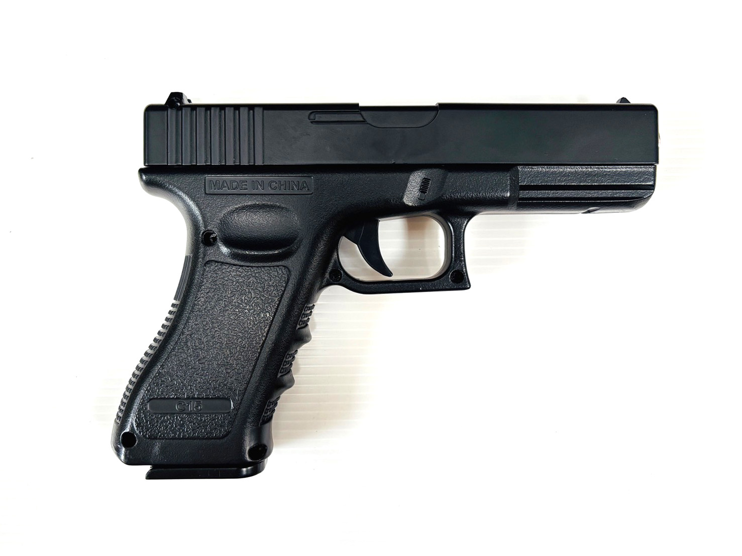 ปืนอัดลมสั้น รุ่น Glock17 โลหะ ระบบชักยิงทีละนัด