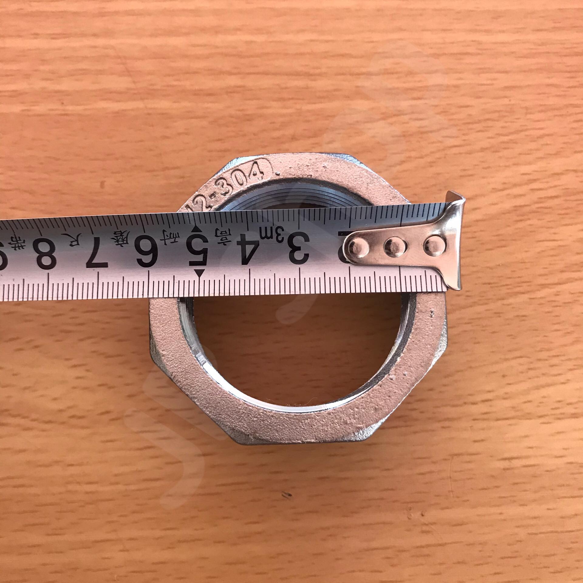 ข้อลดเหลี่ยม 2 นิ้ว ลด 1 1/2 นิ้ว สแตนเลส 304 #0818