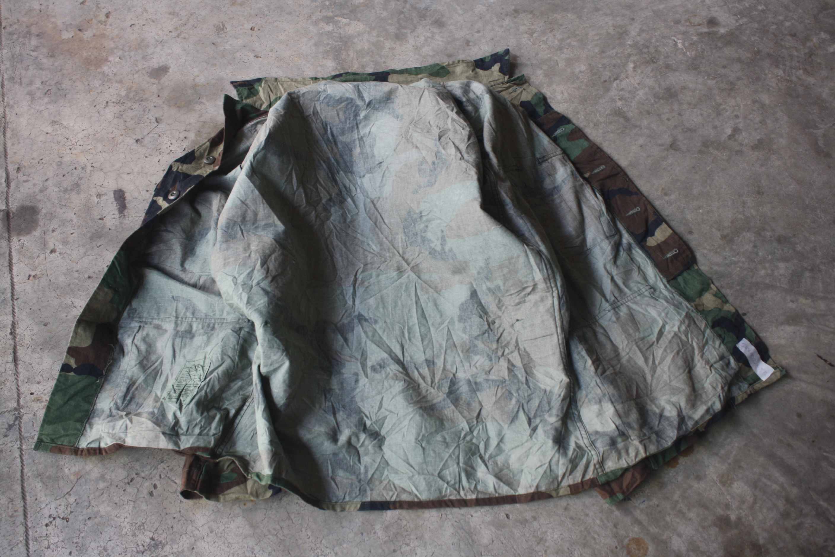 เสื้อทหารสหรัฐ M81 DBU ลาย woodland