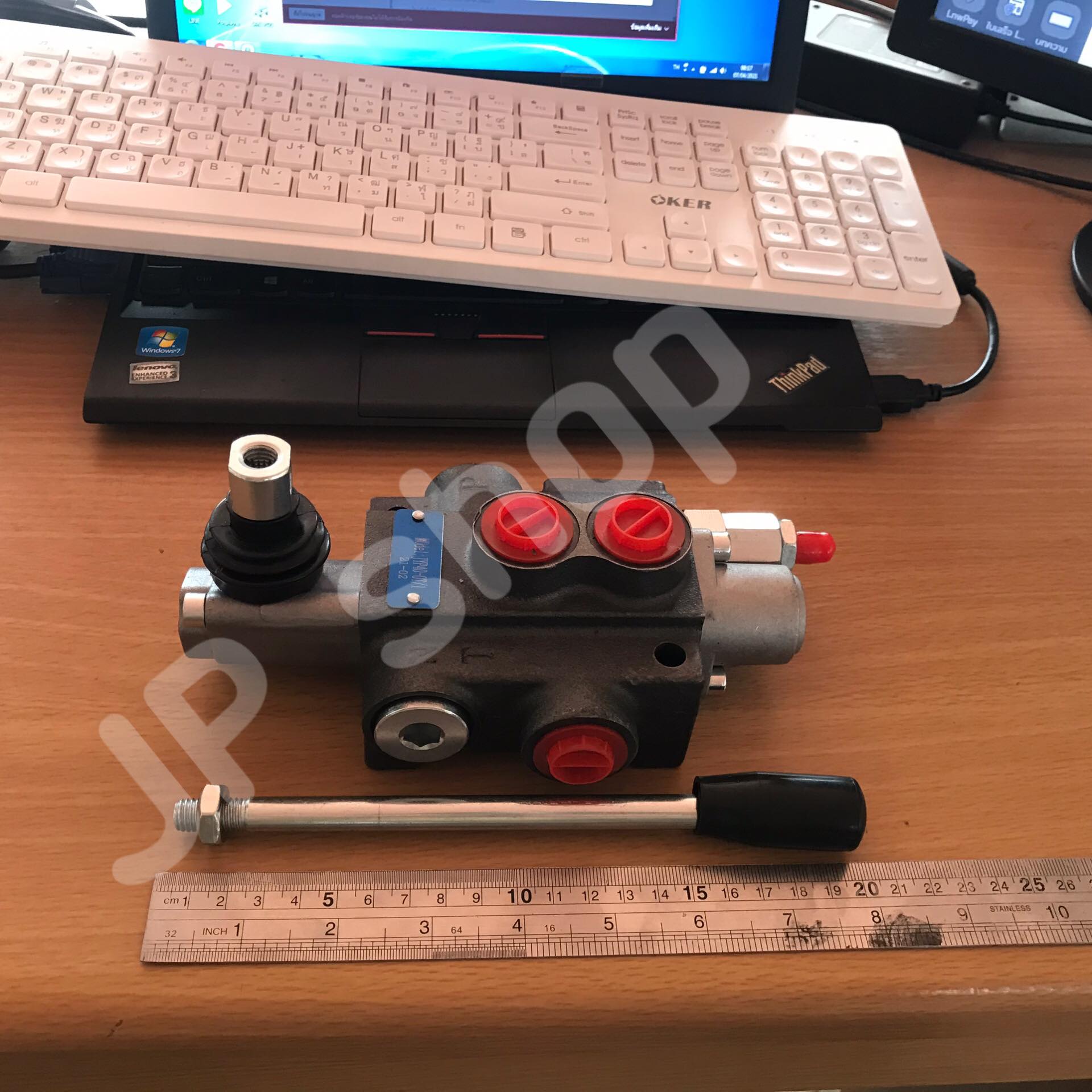 คอนโทรลวาล์ว 1 แกน 40 ลิตร Control valve 1 P 40 สำหรับติดตั้งคอนโทรลรถไถ ,คอนโทรลรถแทรกเตอร์, คอนโทรลรถเกี่ยวข้าว,คอนโทรลแบบมือโยค