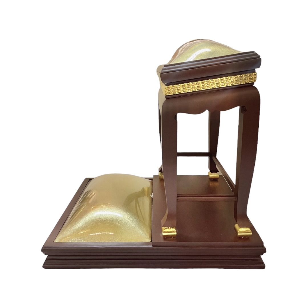 โต๊ะกราบคุกเข่า พิกุลน้ำตาล