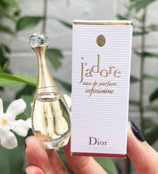 Dior J'adore Eau de parfum infinissime 5ml. ขนาดทดลอง ของแท้