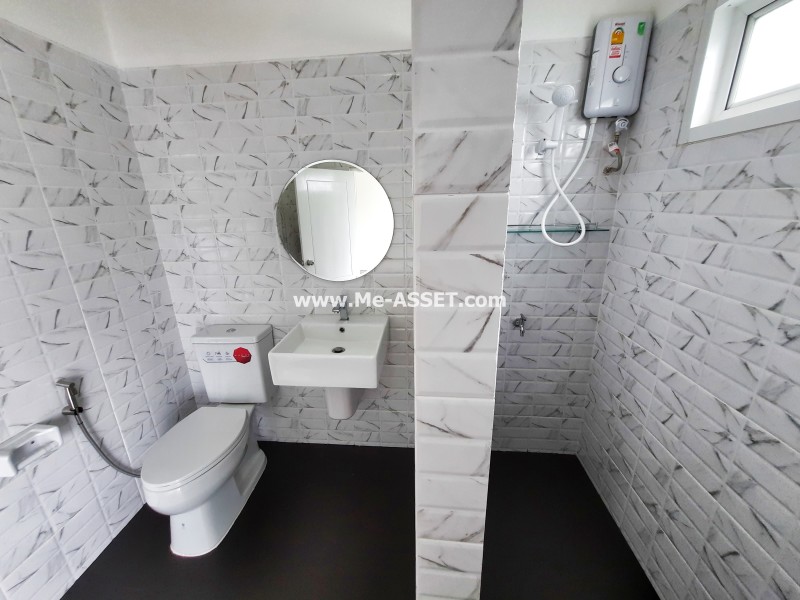 ขายและเช่า ทาวน์โฮมใกล้รถไฟฟ้า ย่าน สุทธิสาร ห้วยขวาง ประชาราษฎร์บำเพ็ญ : ถ.สุทธิสาร ซ.อุดมเกียรติ : 3 ชั้น 25.5 ตารางวา