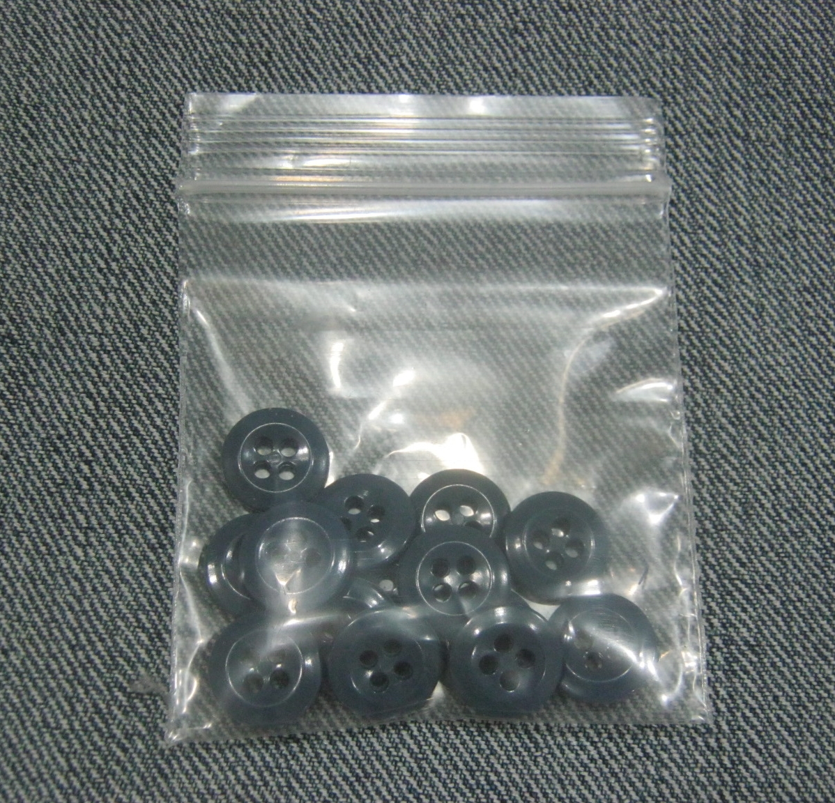 กระดุมสำหรับซ่อมเสื้อเชิ้ตทหารสหรัฐ