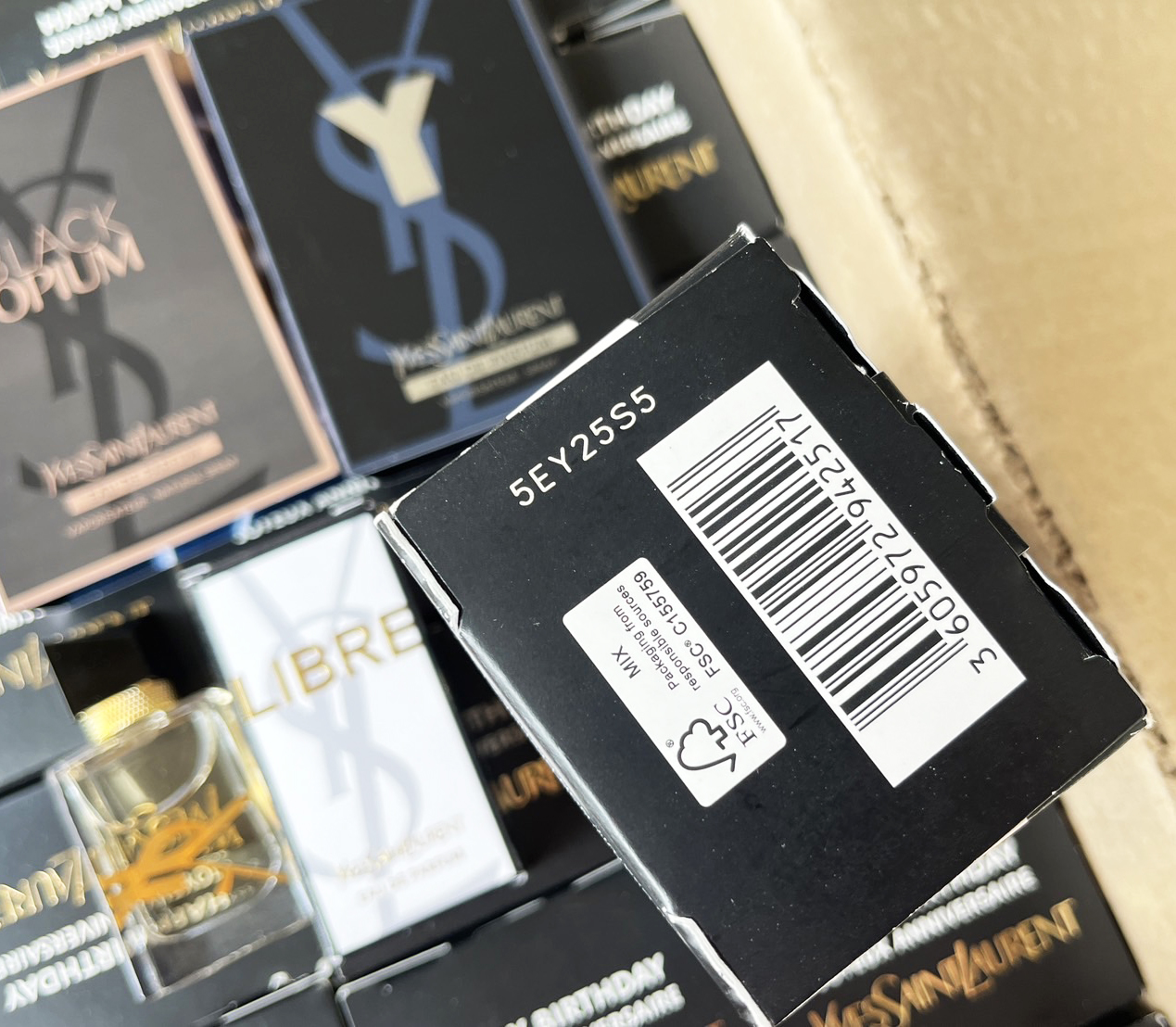 เซตน้ำหอมขนาดทดลอง SEPHORA x YSL Birthday Set Beauty insider set ของแท้ (1กล่อง)