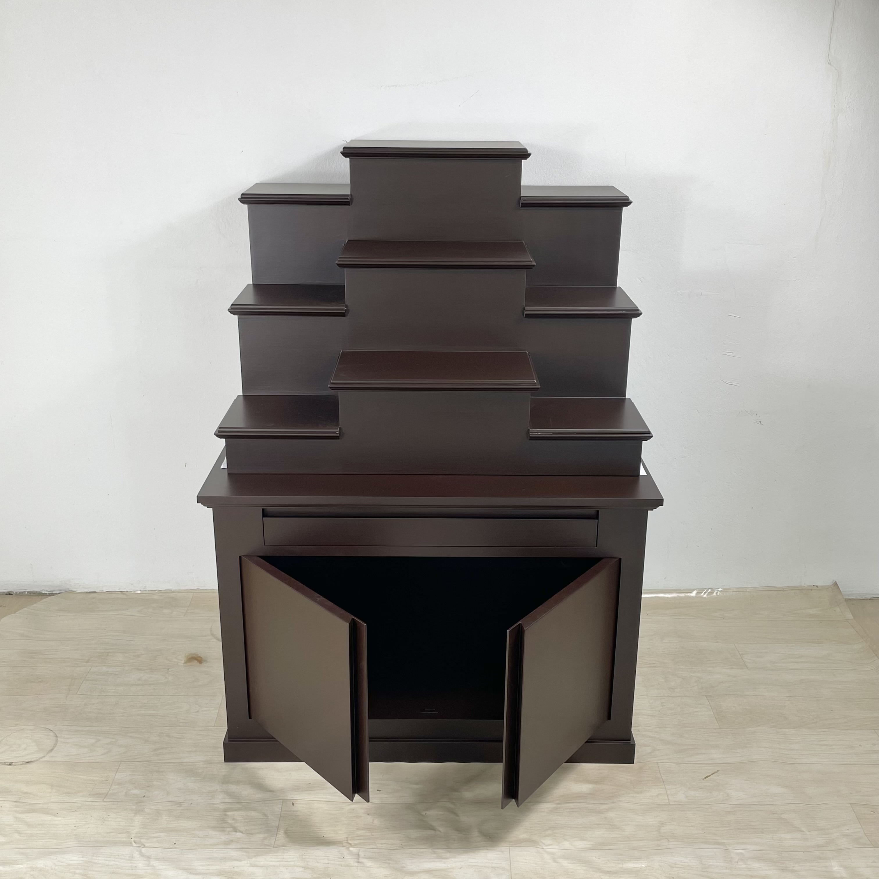 ตู้พระแบบสูง 7x8 ขั้นบันได 9 ขั้น ด้านน้ำตาล