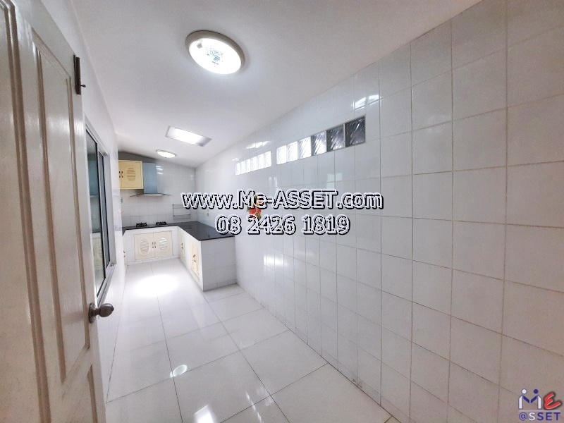 ให้เช่า บ้านเดี่ยว ย่าน เคหะร่มเกล้า รามคำแหง ราษฎร์พัฒนา สะพานสูง : ม.นลินวิลล์ พลัส : 2 ชั้น 35.7 ตารางวา