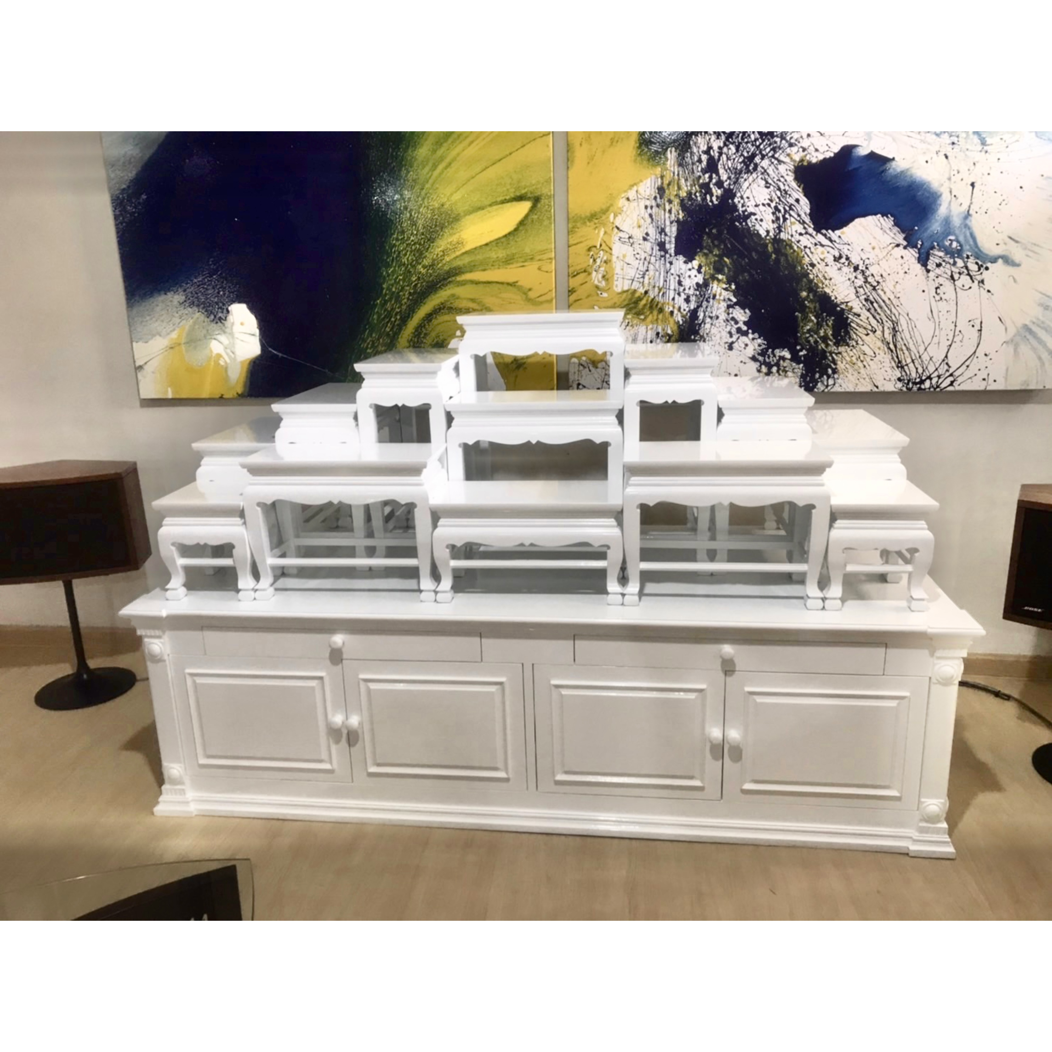 ตู้พระพร้อมโต๊ะหมู่ 13 หน้า 8 นิ้ว