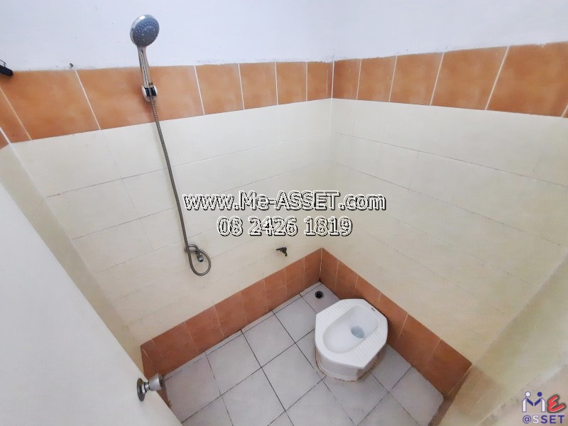 ขายอาคารพาณิชย์ พร้อมกิจการหอพัก 135 ห้อง ย่าน ซอยใจเอื้อ บางขะแยง อำเภอเมืองปทุม : ซ.ใจเอื้อ 1 : 10 คูหา 5 ชั้น 232.3 ตร.วา