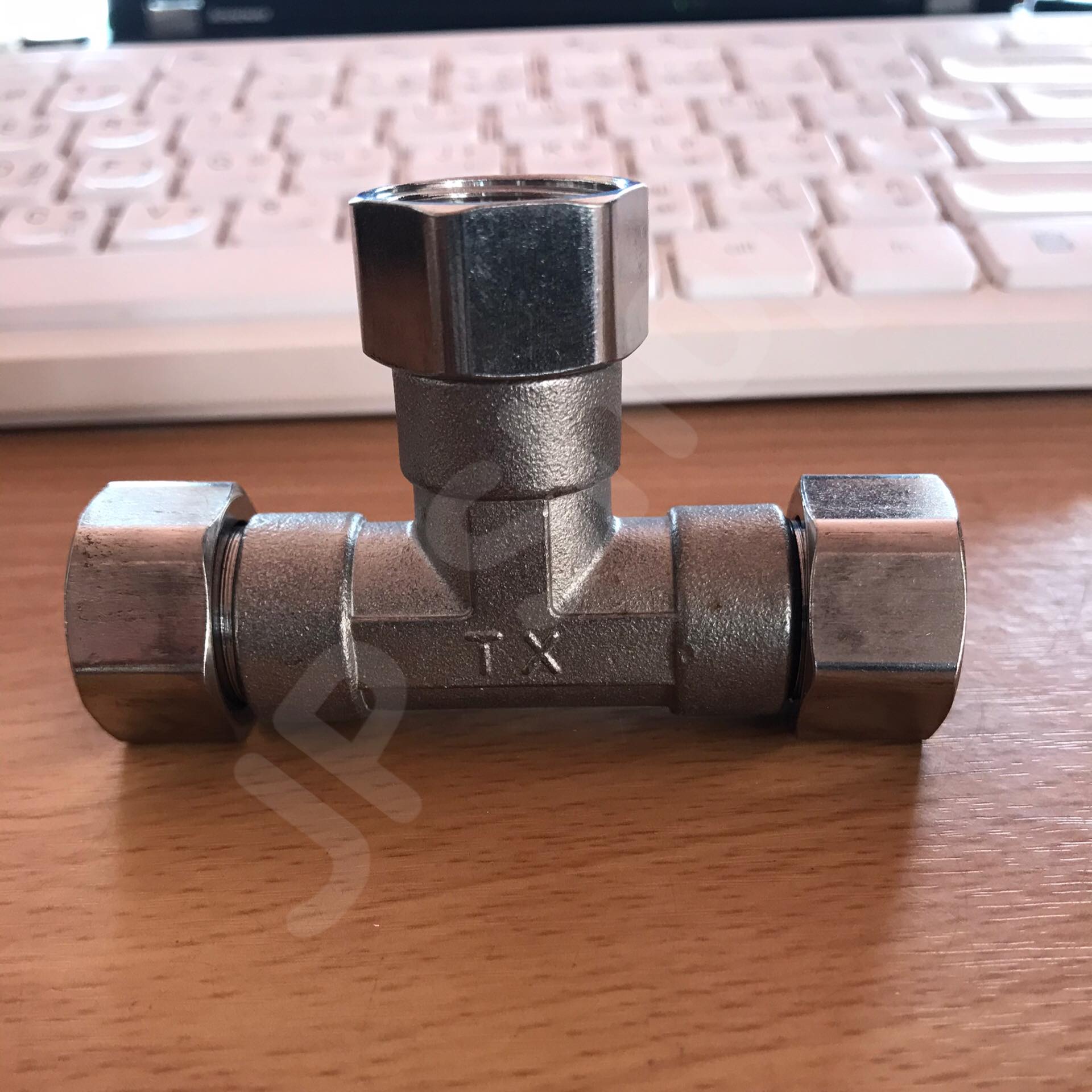 สามทางยูเนี่ยน 1/2'' (4หุน) พร้อมลูกยาง สแตนเลส304 #0355