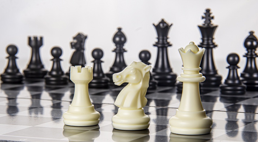 หมากรุกสากลแม่เหล็ก Black&White Magnetic Chess