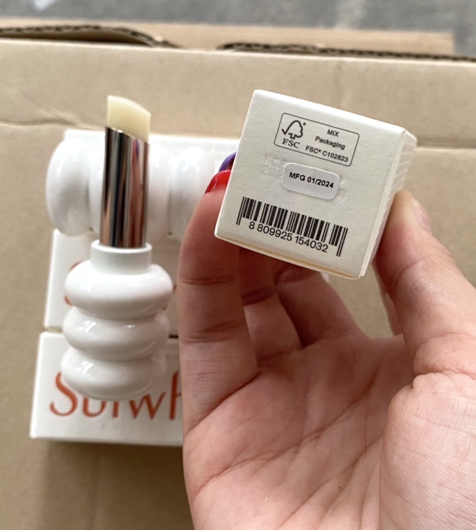 Sulwhasoo Glowing Lip Balm 3g. ลิปบาล์มบำรุงริมฝีปาก