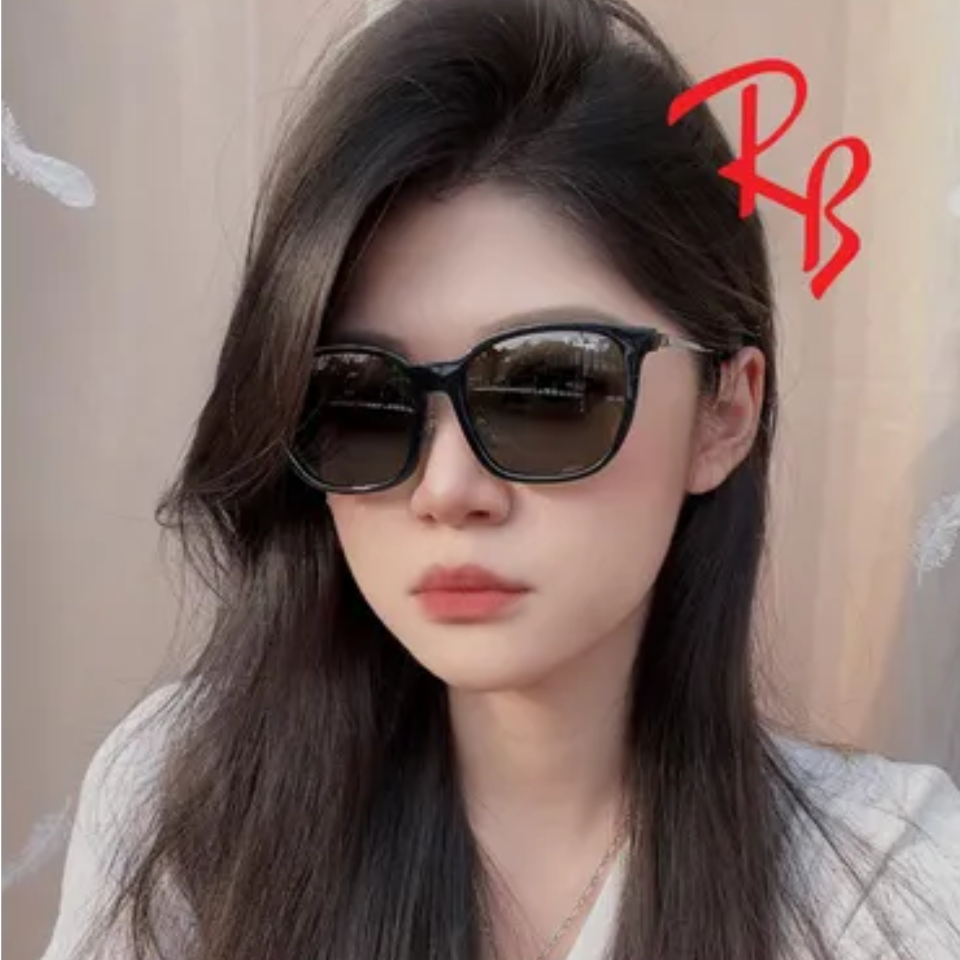แว่นกันแดด Ray-Ban RB4333D 629271 S.55