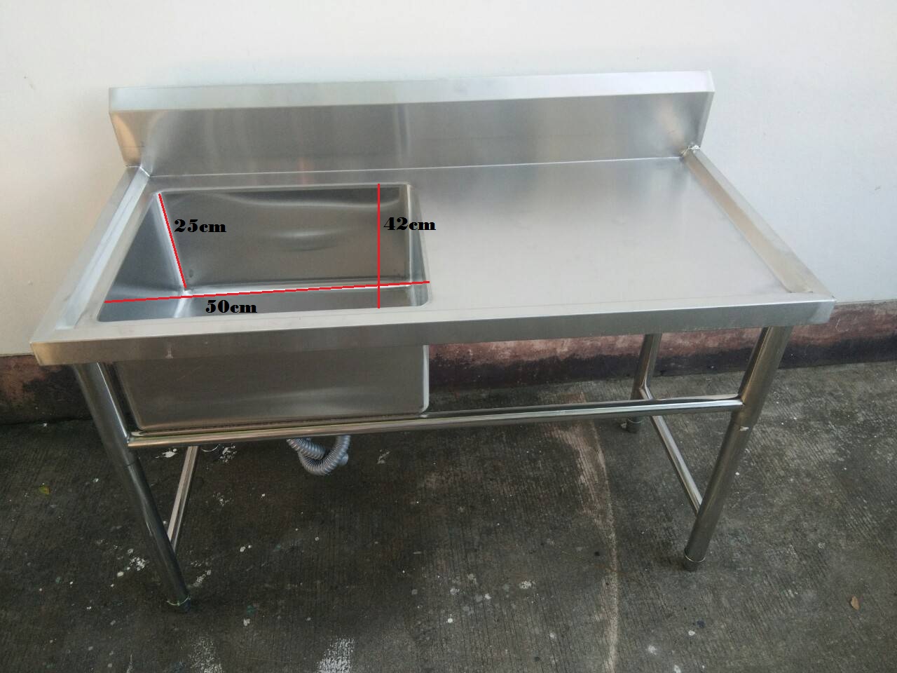 ซิงค์ล้างจานสแตนเลส 1 หลุมมีที่พักจานขวา รุ่น：SWBC-1268R