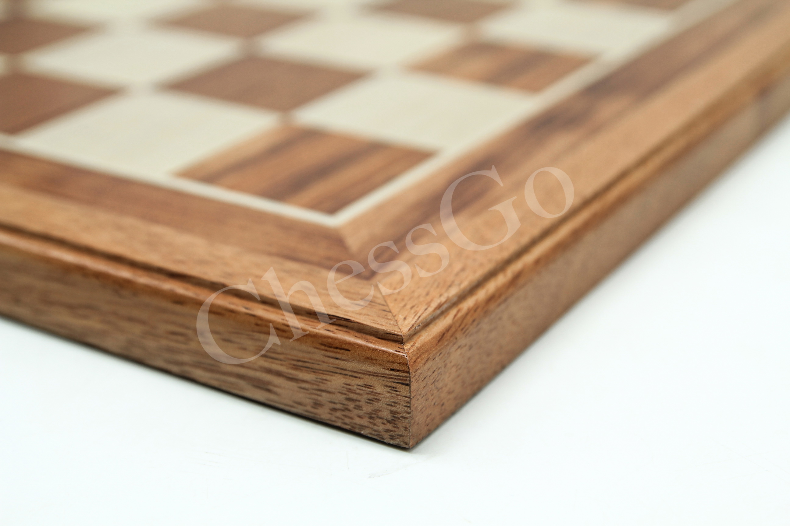 ชุดหมากรุกสากลไม้1(ตัวอะคริลิคลายไม้)8