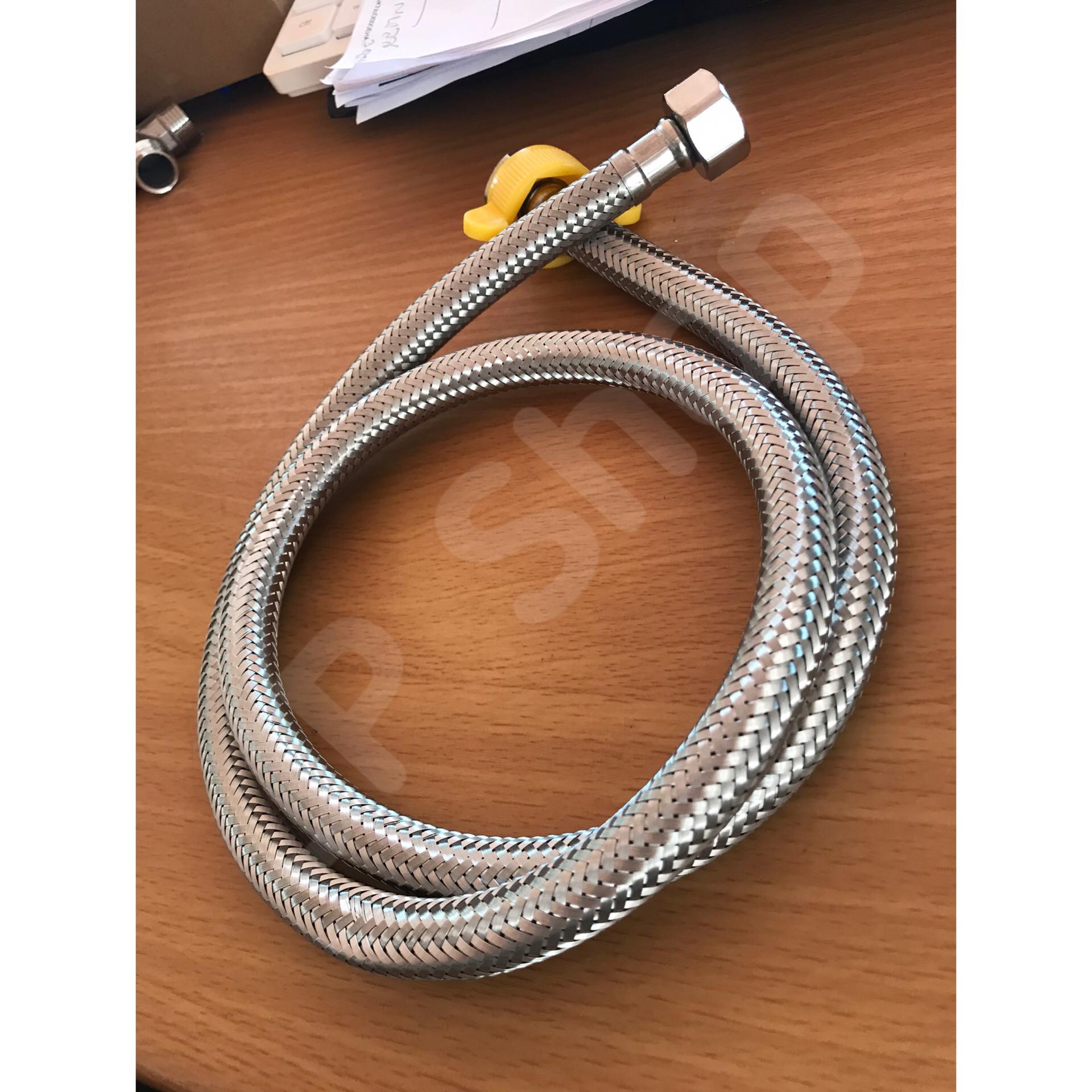 สายน้ำดี ขนาดความยาว 100 ซม. สแตนเลส 304เกลียวใน4หุน(1/2") สำหรับต่อน้ำใช้ทั่วไป ห้องน้ำ ห้องครัว #10002