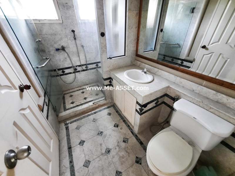 ขายบ้านเดี่ยว ม.นันทวัน (วงแหวน-รัตนาธิเบศร์) ถ.ตลิ่งชัน-สุพรรณบุรี ต.เสาธงหิน อ.บางใหญ่ นนทบุรี ต้นโครงการ ตรงข้ามสวนสาธารณะ / พื้นที่ 2 ชั้น 151 ตารางวา