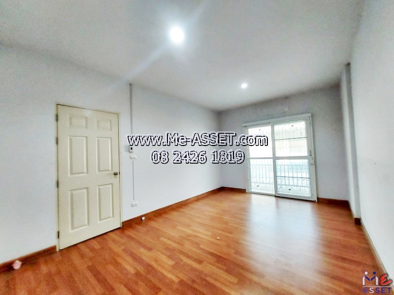 ขายทาวน์โฮม ราคาถูกต่ำกว่าประเมิน ย่าน เลียบคลองพระอุดม ซอยวัดท่าเกวียน คลองบางไผ่ วัดทองสะอาด ลาดหลุมแก้ว : ม.บ้านสวนธนาการ์เด้น : 2 ชั้น 22.7 ตร.วา