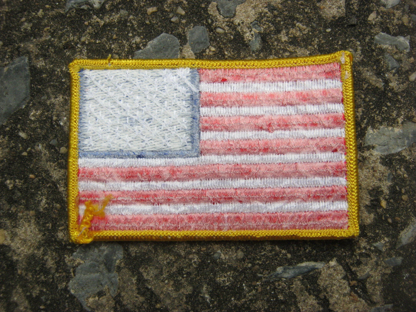 อาร์ม ธงชาติสหรัฐ ขอบสีทอง