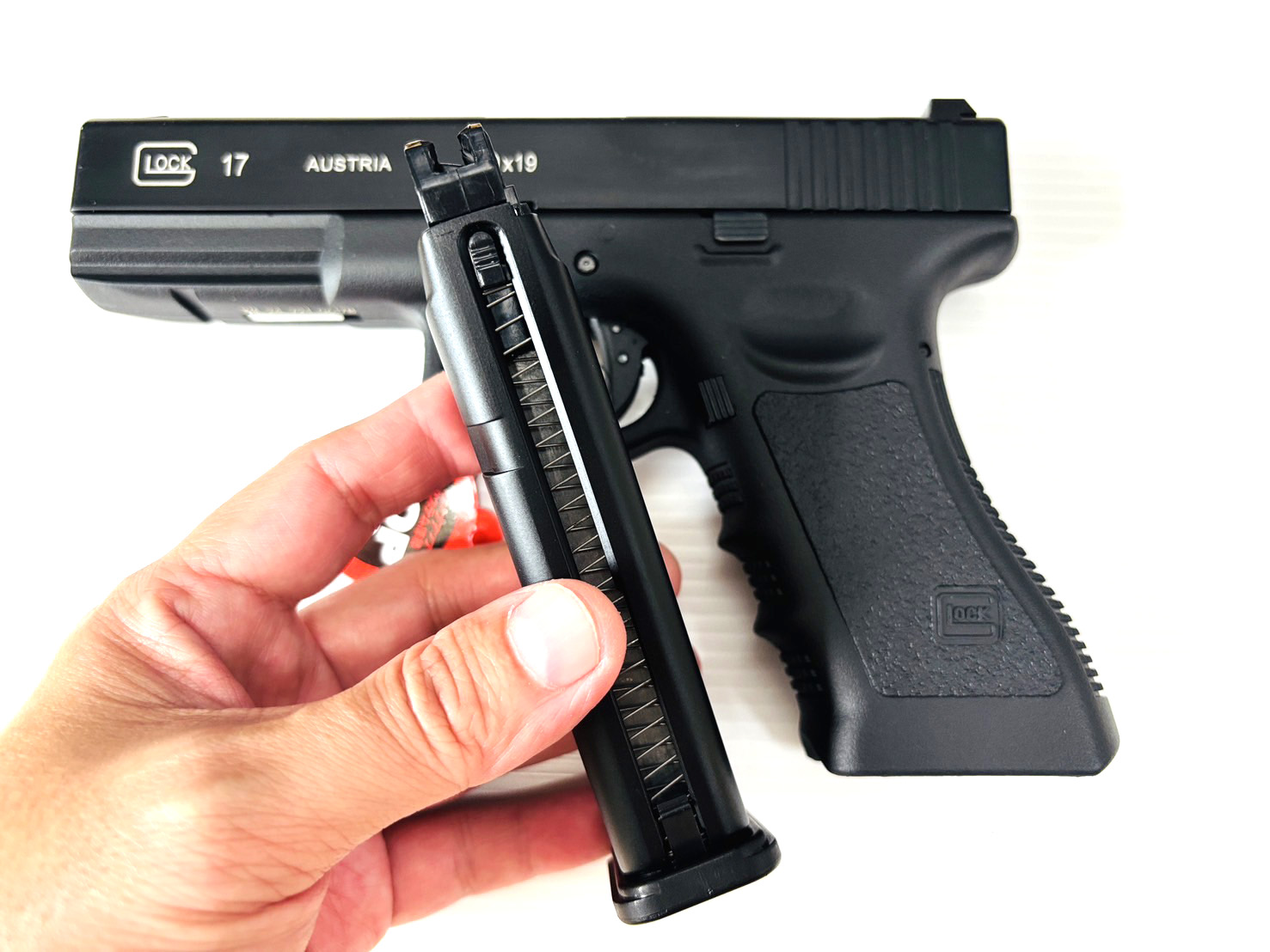 ปืนบีบีกันอัดแก็ส รุ่น Glock17
