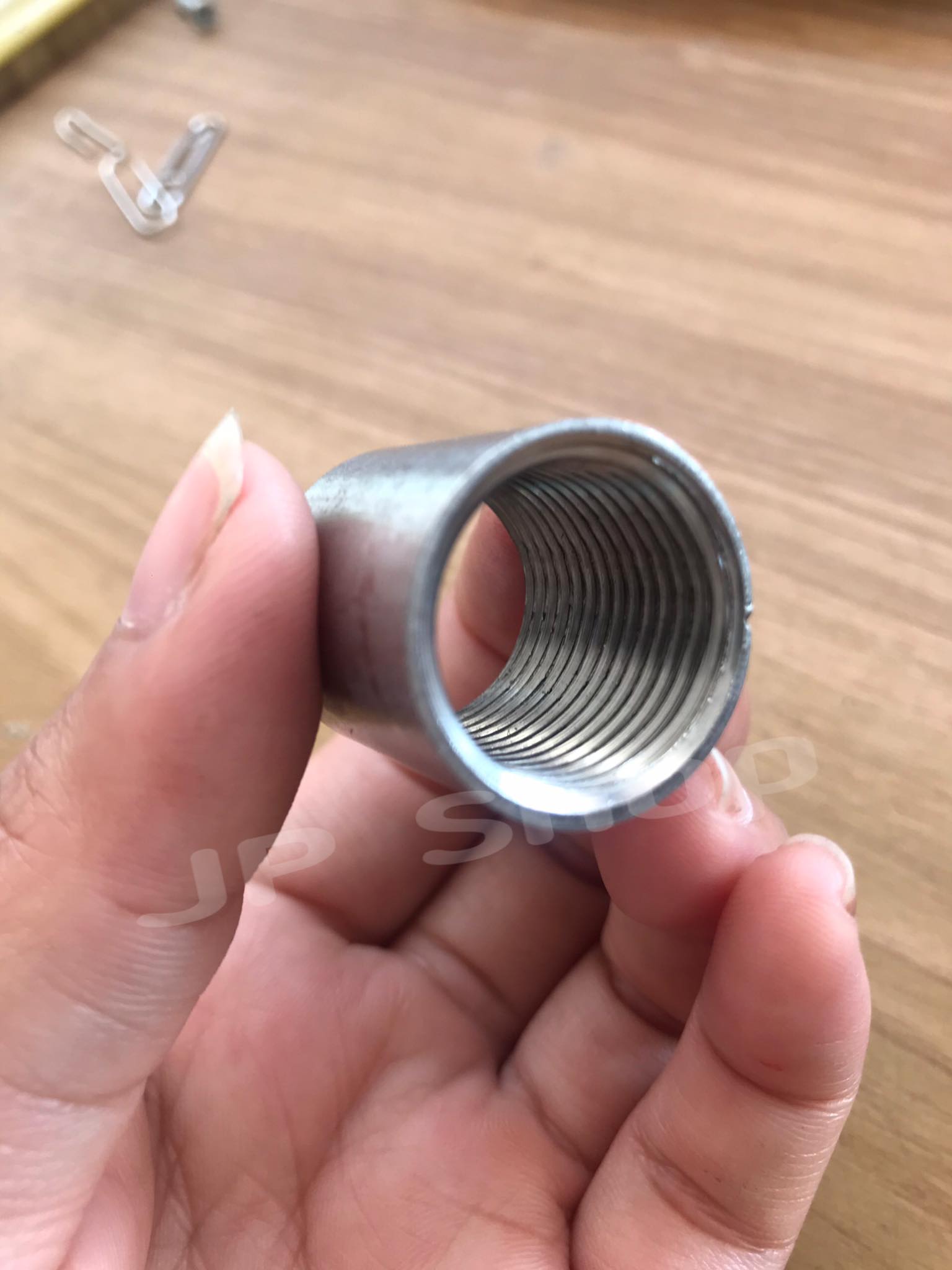 ข้อต่อตรงสแตนเลส 304 เกลียวใน 4หุน #10304