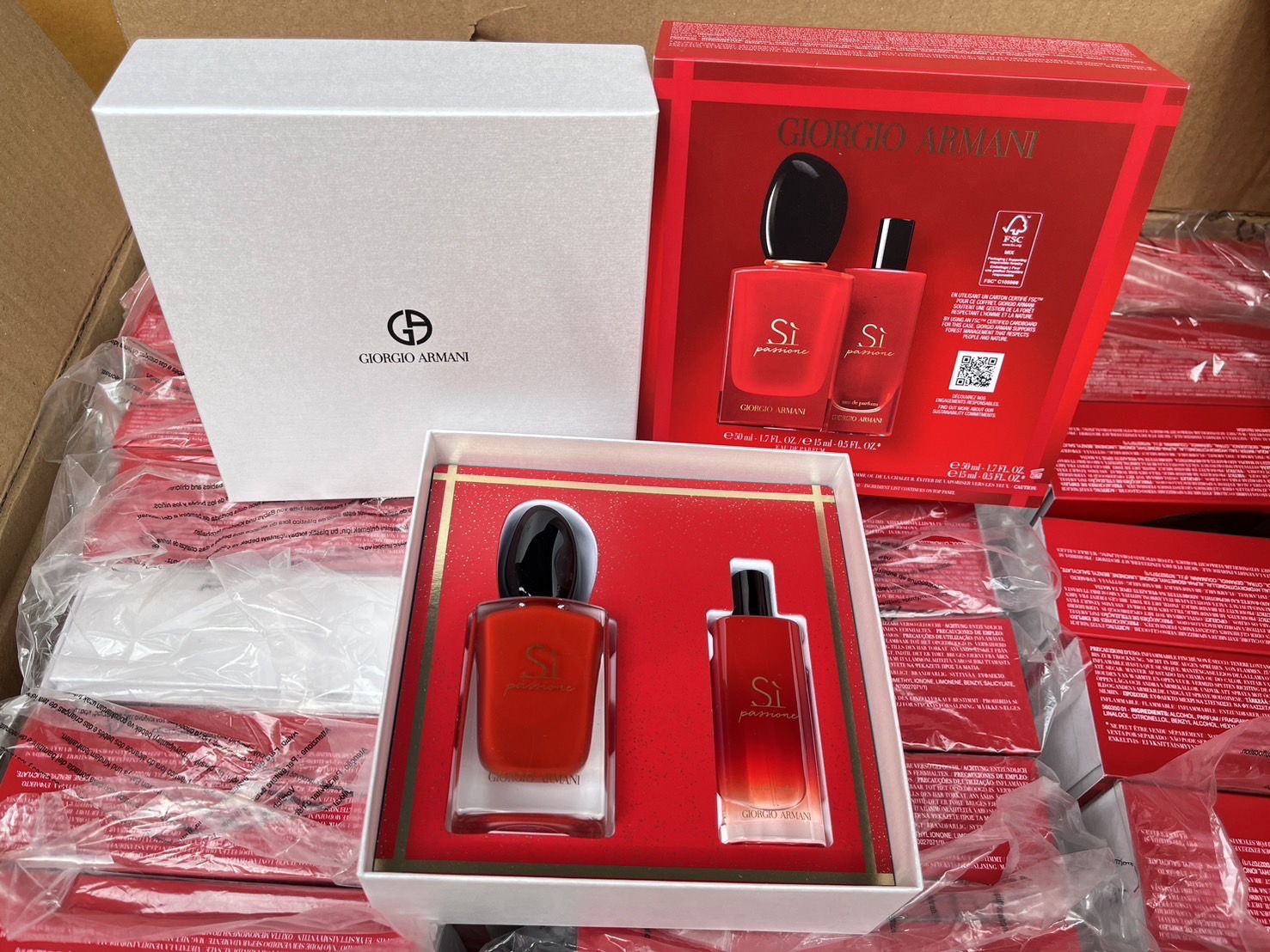 เซ็ตน้ำหอม Giorgio Armani Si Passione Holiday Set 2023 น้ำหอม 50ml.+15ml. ของแท้