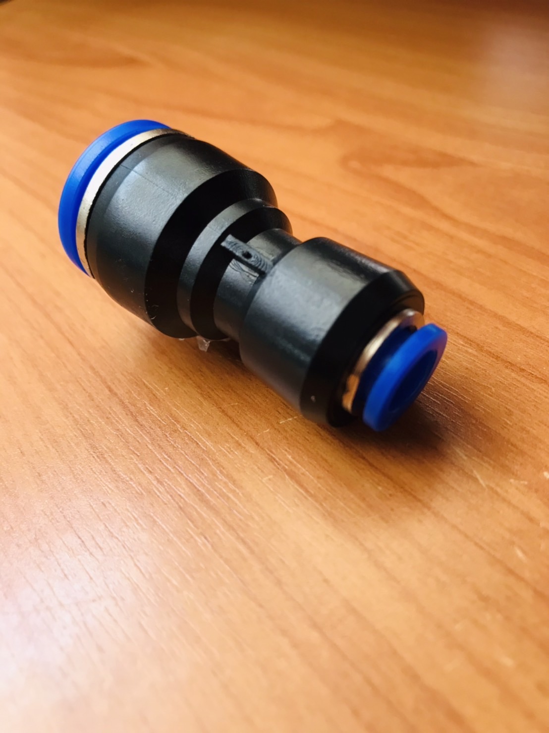 ข้อต่อลมฟิตติ้ง PG 14- 08 mm. ต่อตรงลด #1408