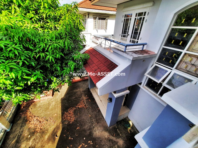 ขายบ้านเดี่ยว ม.วรารมย์ เฟส2 ถ.เพชรกษม 81 แขวงบางบอน เขตบางบอน กรุงเทพ / พื้นที่ 2 ชั้น 53 ตารางวา