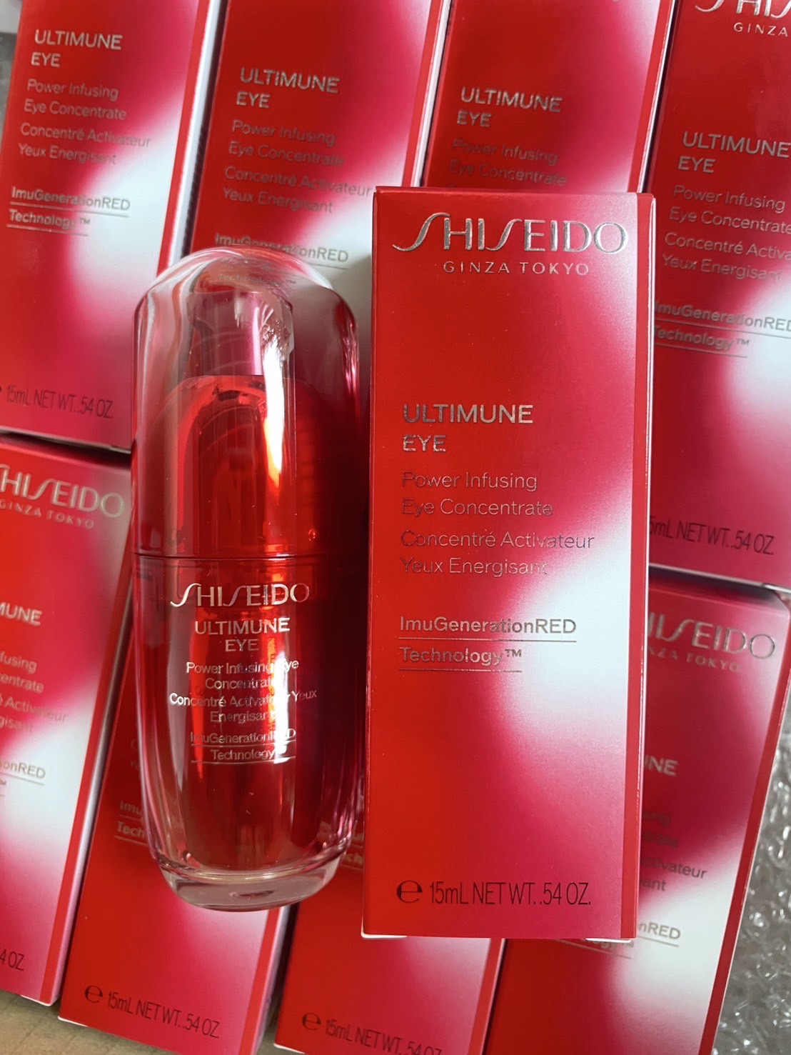 Shiseido Ultimune Eye Power Infusing Eye Concentrate 15ml. เซรั่มบำรุงผิวรอบดวงตา (1ขวด)