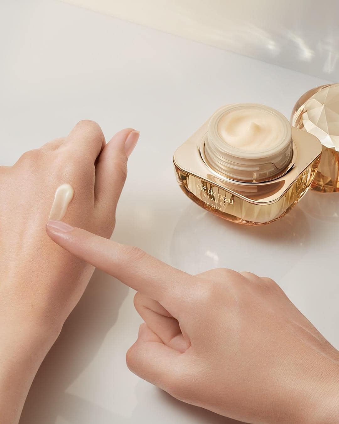 รีฟิล Cle De Peau BEAUTÉ La Creme 30 ml. (Refill) ครีมบำรุงกลางคืน