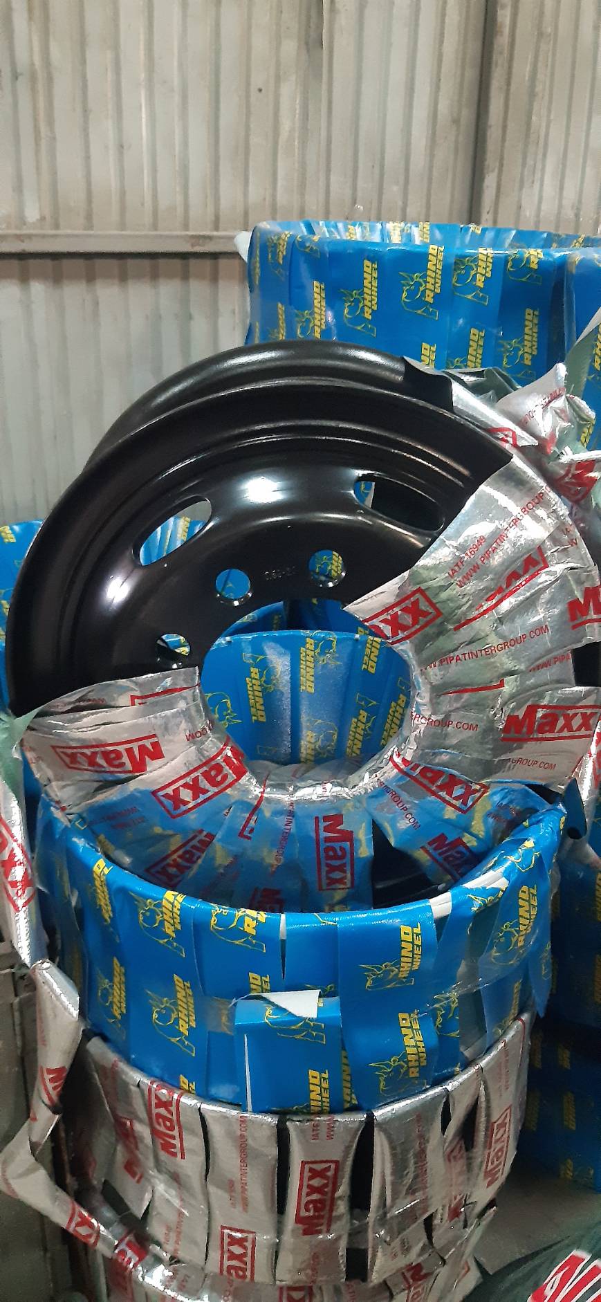 กะทะล้อเหล็ก 11.00R20 MAXX 7.50-20 10 รูน็อต หนา 14 มม. รูดุม 22 ซม. ล้อหลัง กะทะล้อเรเดียล (ไม่ร่วมโปรเปลี่ยนฟรี/ส่งฟรี)