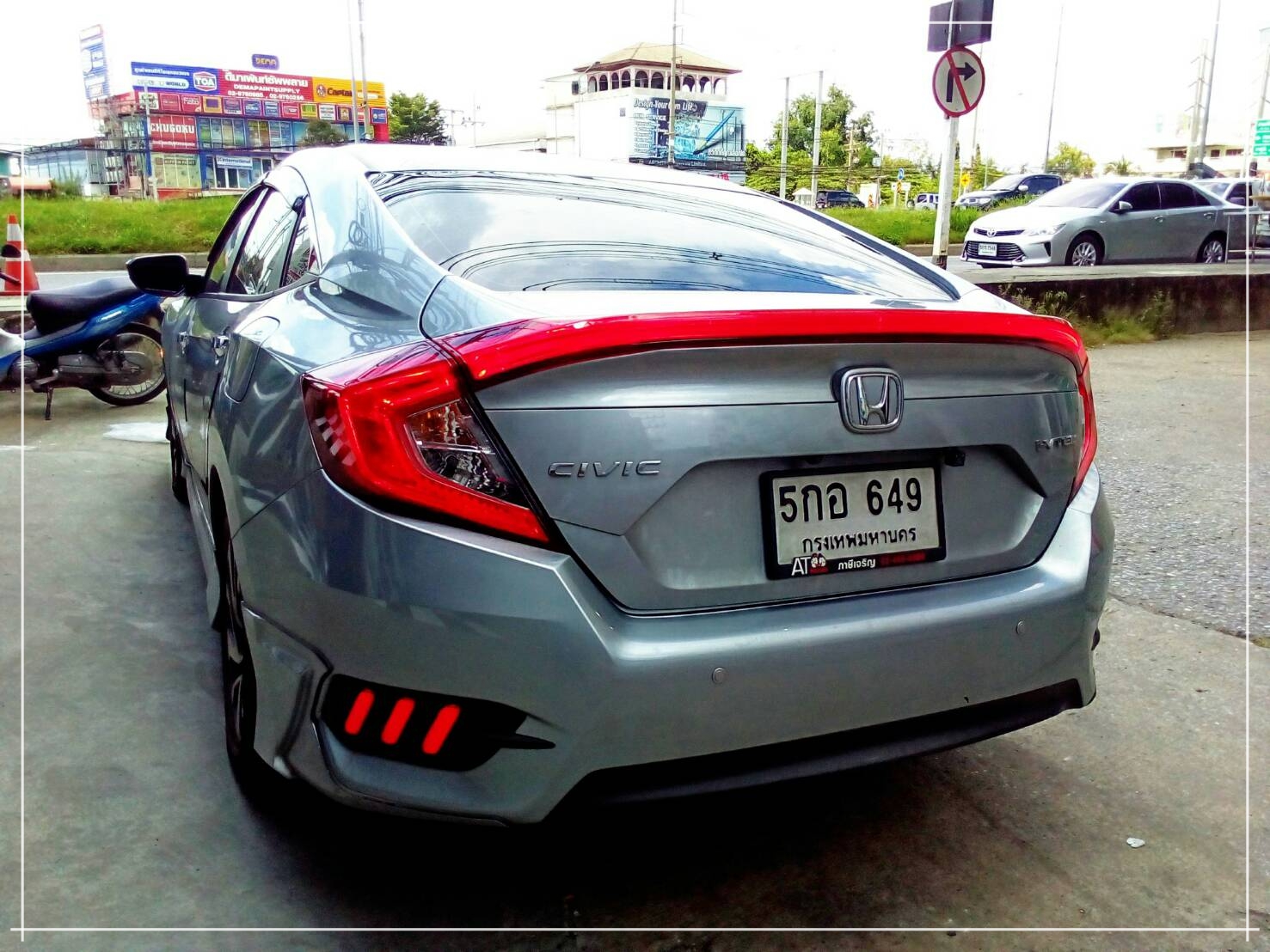 ไฟฝาท้าย CIVIC FC Concept ปลั๊กตรงรุ่น รับประกัน 1 ปี