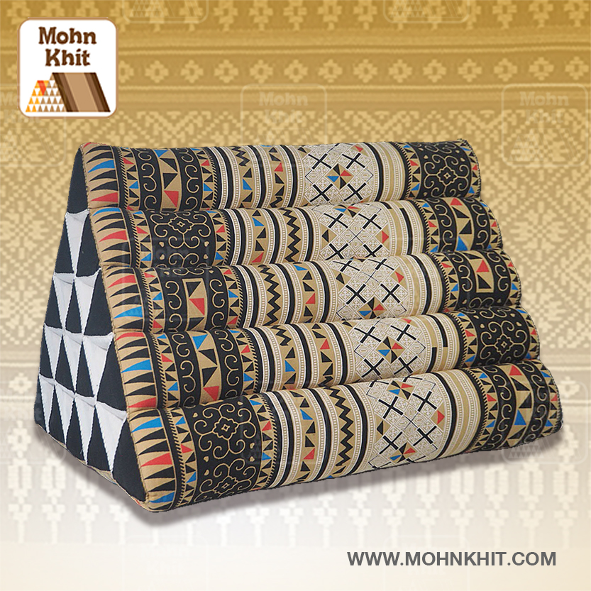 หมอนสามเหลี่ยม15ช่องเดี่ยวงานดีไซด์ 55cmx38cmx40cm// Thai Tri-angle Cotton kapok 100%Traditional Floor Cushions .
